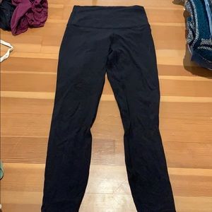 black lululemon align leggings
